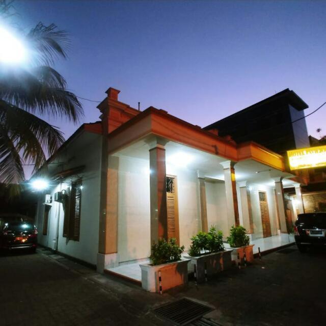 Hotel Paviljoen Surabaia Exterior foto